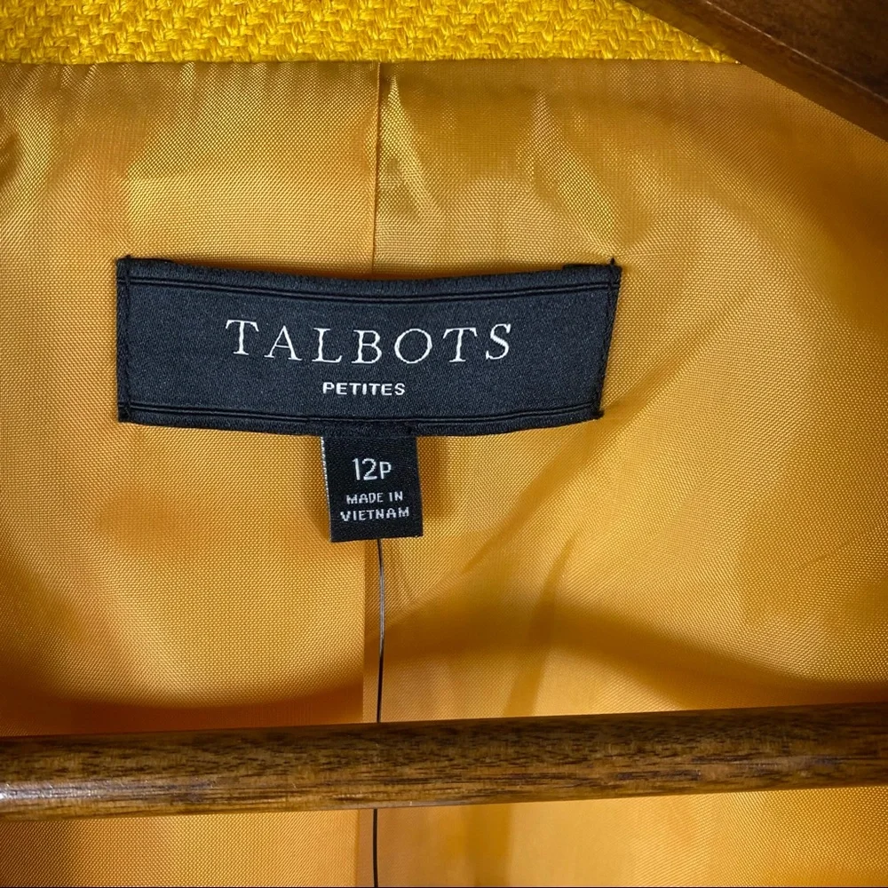 TALBOTS Women's Yellow Wool Blend Coat NWT in Size 12P - Picture 2 of 7